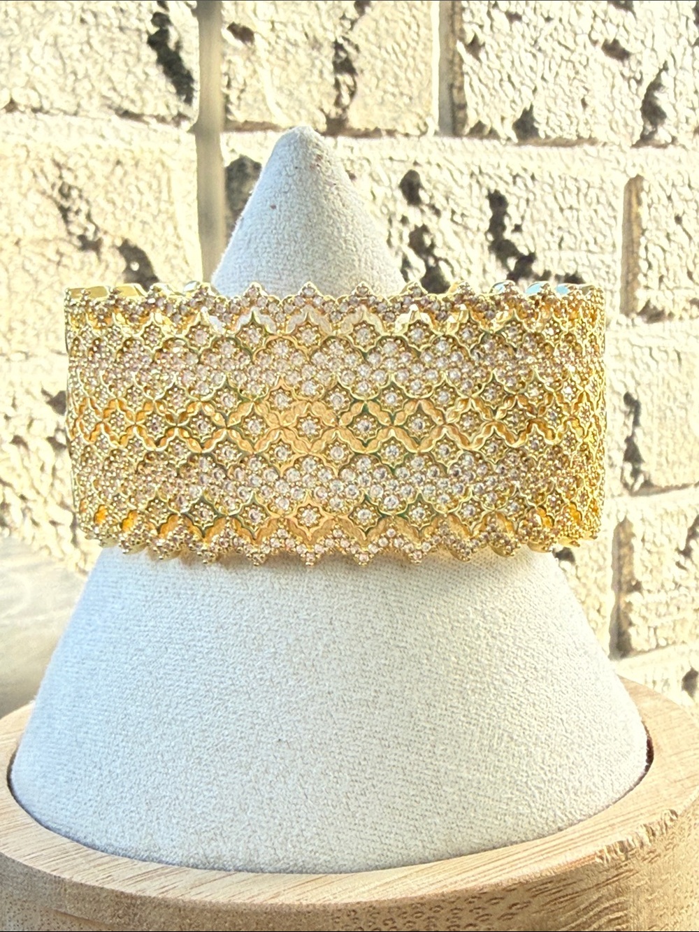 gold thick open cuff and more! for luv